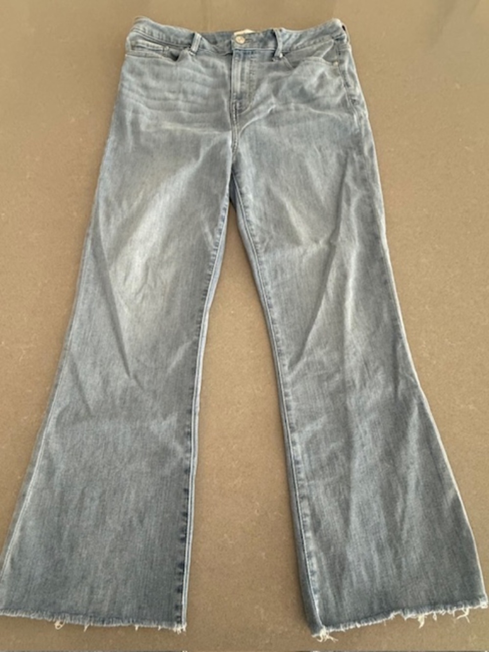 Women's FRAME Size 31 Le Crop Mini Boot Raw Hem "Integrity" Wash Jeans Worn 2x